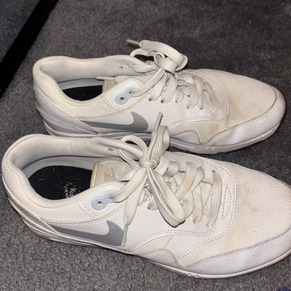 Nike Black and White Running Shoes